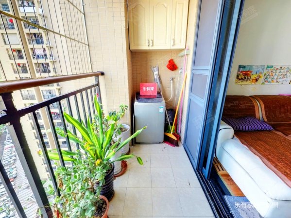 富川瑞园3室2厅750万