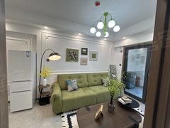 曲靖麒麟麒麟花园市中心第一人民医院，七中旁精装2室2厅房出租，配套齐出租房源真实图片