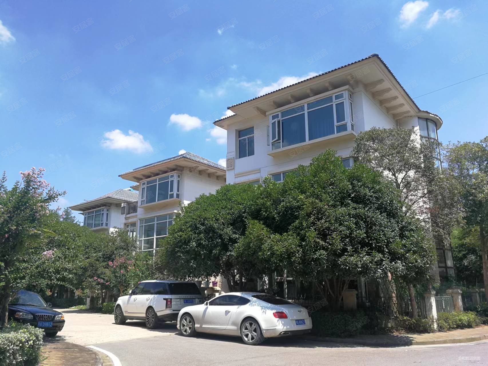 江岸后湖梦湖香郡上叠别墅全新装修200万未住过人随时可看