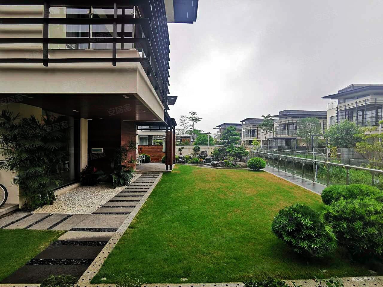 华发水郡三期别墅