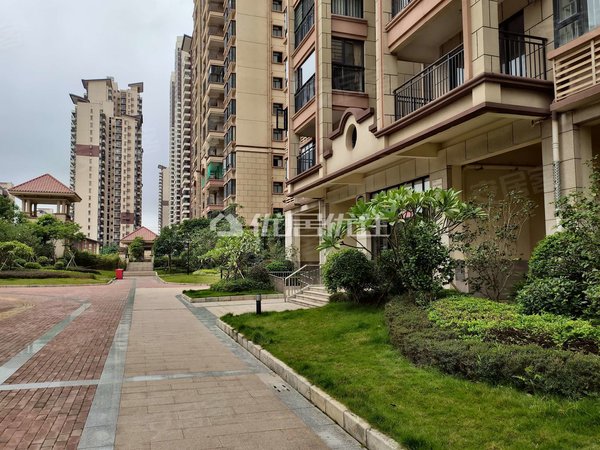 整租 电梯房 2室 81平 押二付三 湖畔书院 采光通透,良庆租房-南宁58