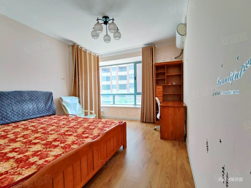 瑞麟公馆购物方便医疗配套成熟出行方便环境优美带电梯