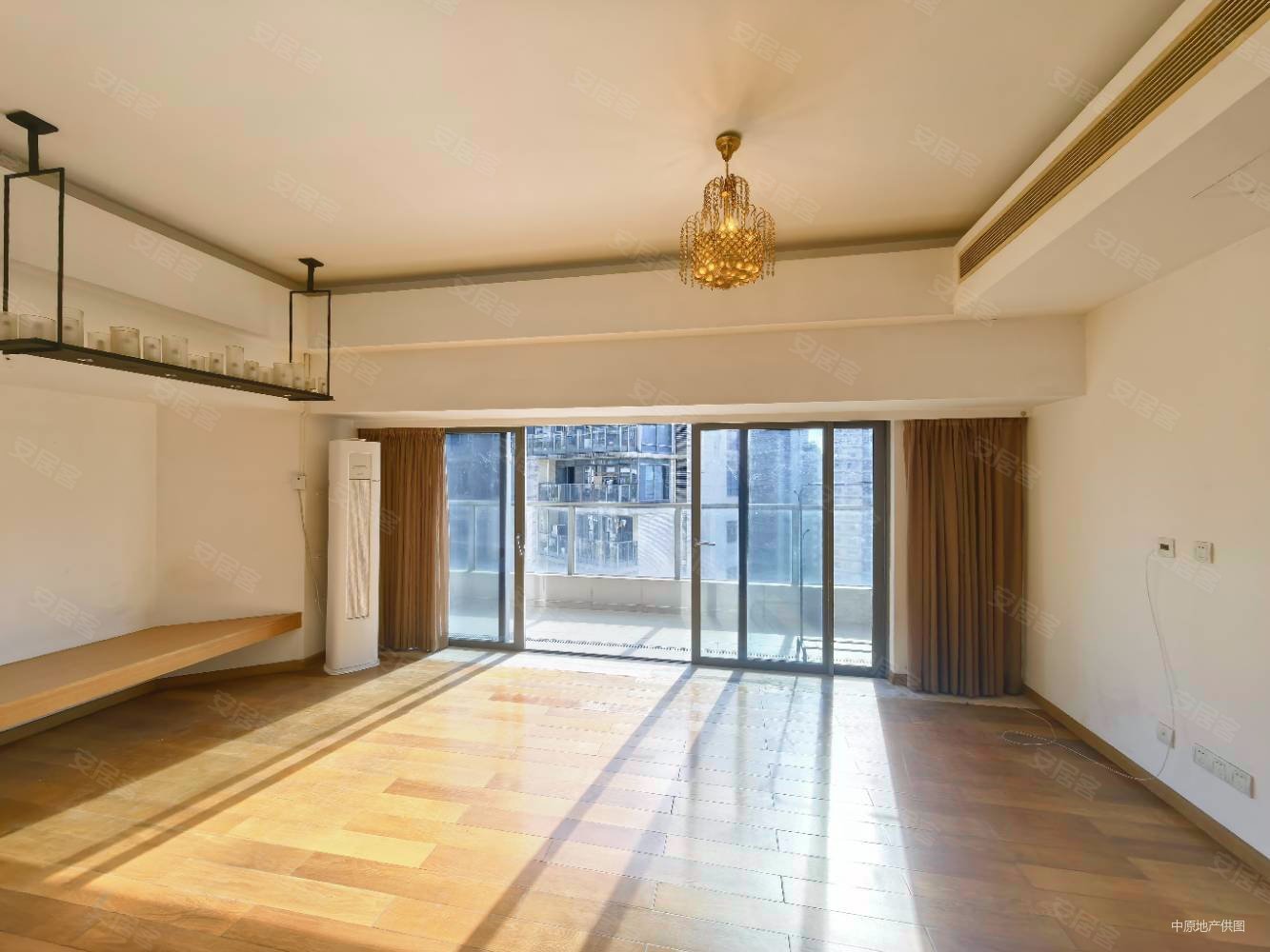 十五峯花园3室2厅2卫87.29㎡南760万