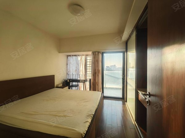 深圳南山华侨城侨城馨苑侨城馨苑一房一厅家私家电全齐拎包入住看房有