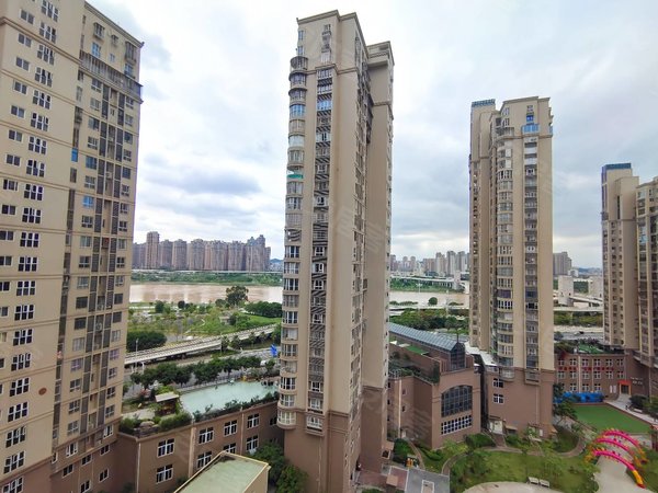 泉州丰泽宝洲路浦西花园浦西万达旁 精装两房一厅 看房方便 中层看江