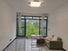 资兴鑫地广场资兴城区宏景小区 3室2厅1卫出租房源真实图片