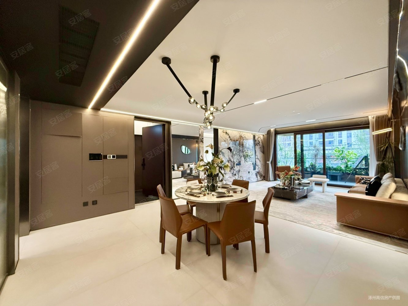 金品世家4室2厅2卫151㎡南北135万