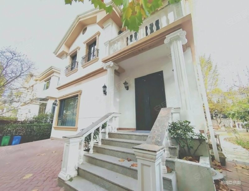 园区租售部,价格我门清,双拼价格买独栋,走路上 ,丽斯花园别墅二手房