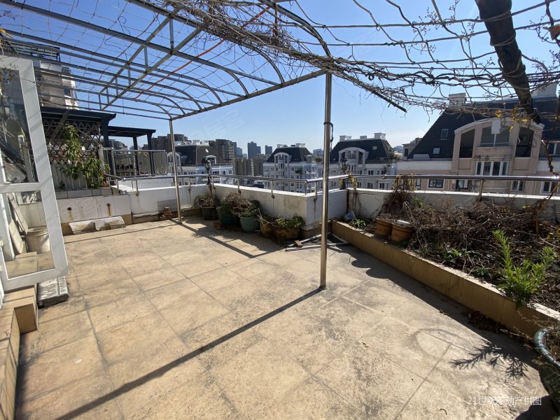 嘉和花园电梯顶跃350万产权清晰交通便利