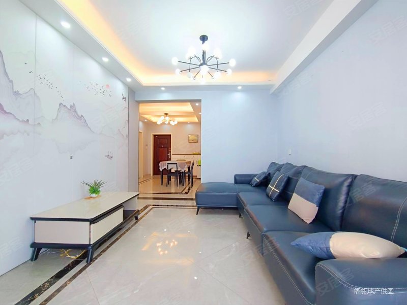 碧水兰庭,业主婚房两室,双阳台,中央空调,随时联系,急售可谈