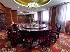 南宁青秀凤岭北青秀区，新天地别墅出租，带家私家电，停车方便，可以商住两用出租房源真实图片