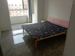 龙口东城区兰兴路龙城国际南区，家具家电齐全，拎包入住，随时看房出租房源真实图片