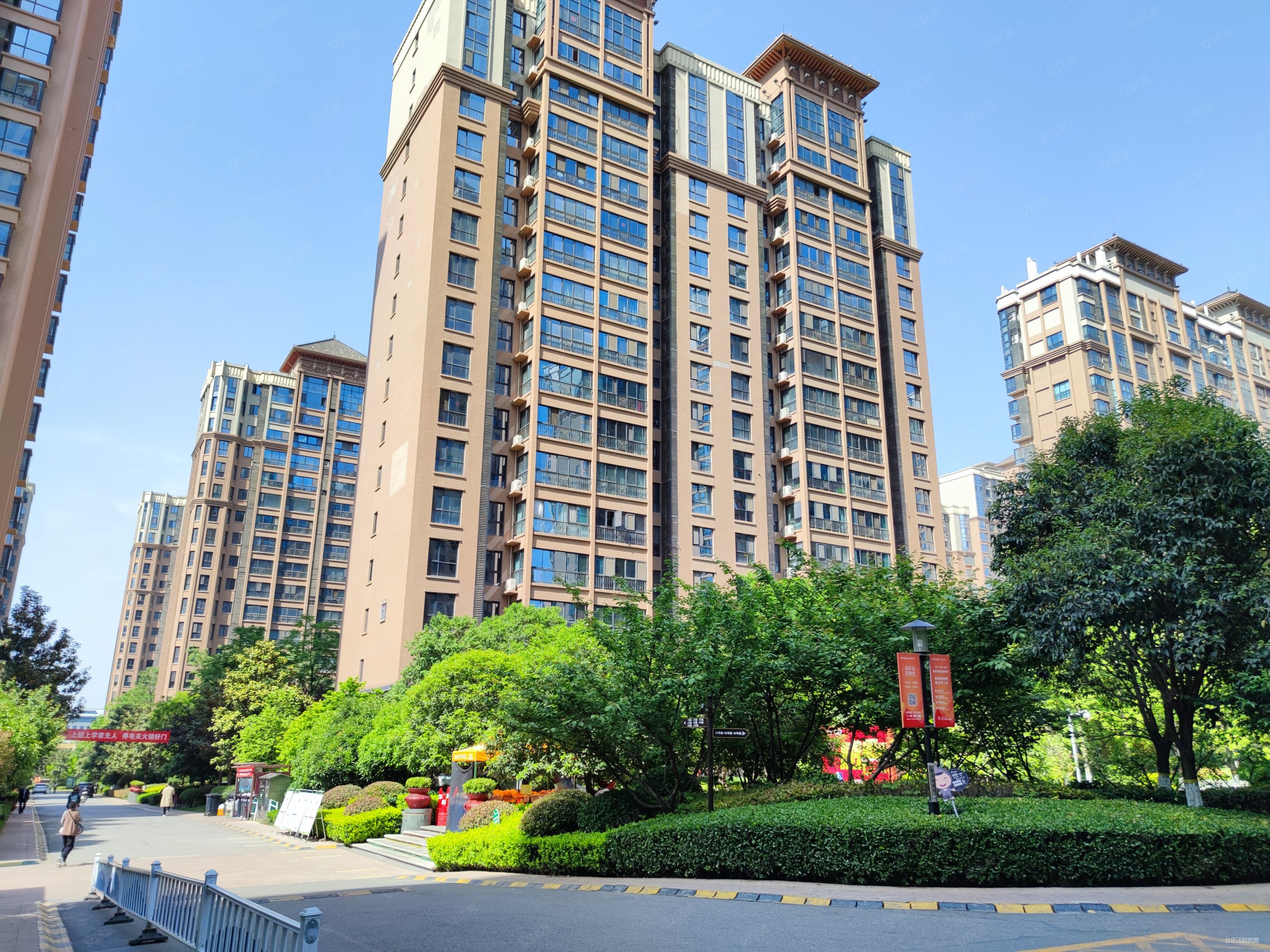 融侨曲江观邸4室2厅2卫151.57㎡南北338万