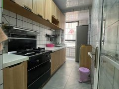 昭通昭阳南片区御峰云府 ， 采光充足 出行方便出租房源真实图片