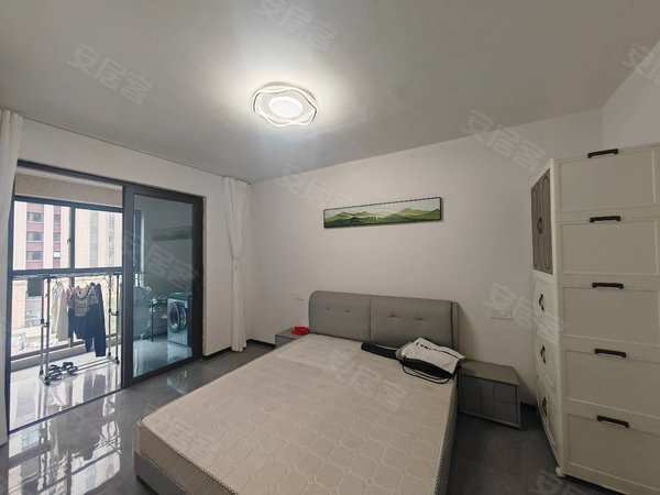 金华东阳横店明都星耀城演员公会旁，东边套四房，有车位，包物业出租房源真实图片