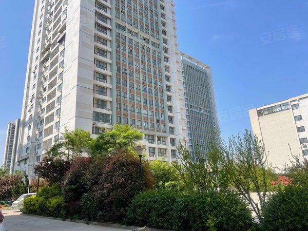 烟台莱山迎春大街商贸城橡树湾上新!精装修好房出租出租房源真实图片