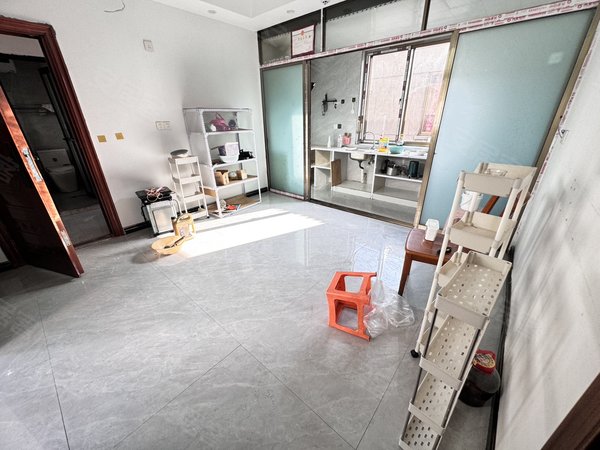 金华东阳东阳市中心新光天地(一期)烧煤气好乐多广场 星光汇对面附近两室一厅两卫带  投影仪出租房源真实图片