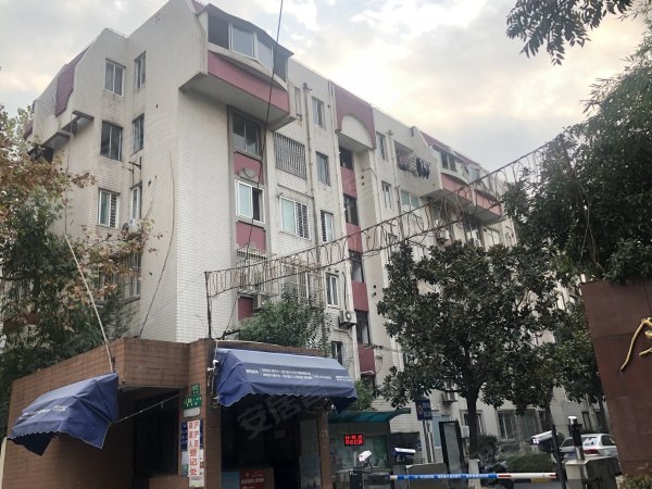 金汇花园一街坊