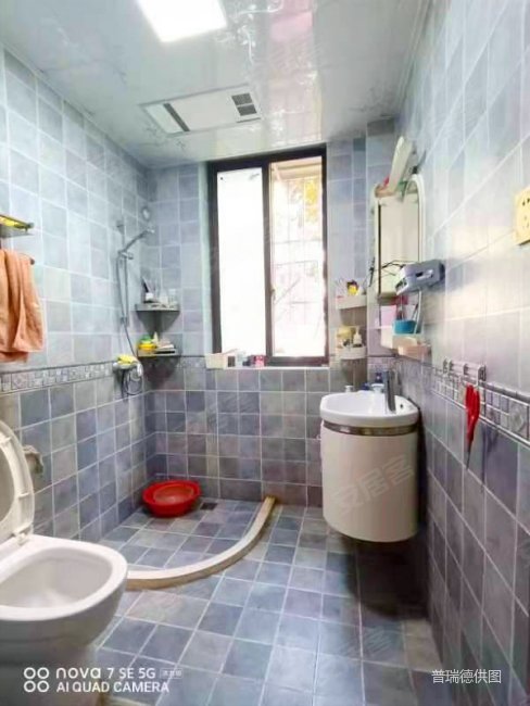 兰园一村,低楼层,可大砍价,精装自住价格好谈.