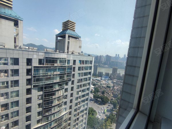 重庆渝中解放碑美力大厦解放碑 精装大单配 好吃街楼上 全景落地窗