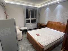 上海浦东金桥本人实拍金粤路地铁500米朝南主卧独立厨卫老装修无甲醛民水电出租房源真实图片