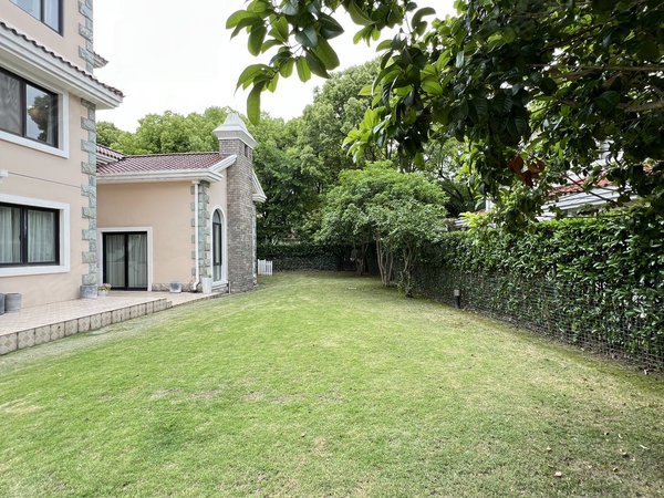 【多图】瑞生花园,诸翟租房,瑞生花园 5室3厅4卫 大花园 精装修 带