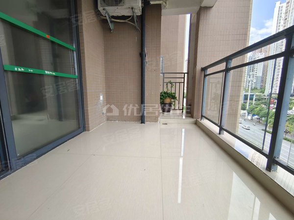 【多图】隆源华府,白沙大道租房,整租 电梯房 押二付二 97平 精装