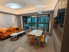 绍兴越城东浦镜湖天街旁 保亿湖风雅园98方 自住精装修 有一个车位出租房源真实图片