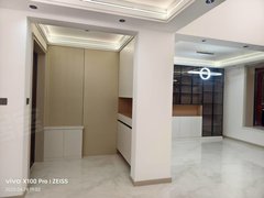 鄂尔多斯康巴什中心公园春山书院6楼带阁楼复式 家具家电齐全 租金3.2万出租房源真实图片