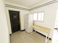 唐山路南荷花坑爱国楼！实习生看过来 人民医院附近 近荷花坑小山 可拎包入住出租房源真实图片