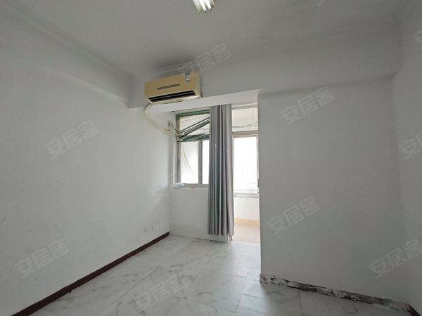 深圳福田华强北桑达大厦免中介费!