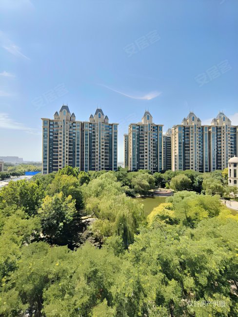 恒大雅苑4室2厅2卫162.94㎡南165万