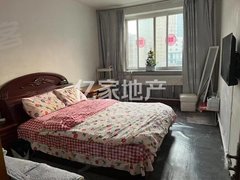 丹东振兴其它福民 社保局附近 港湾小区步梯四楼精装两室 有空调不包取暖出租房源真实图片