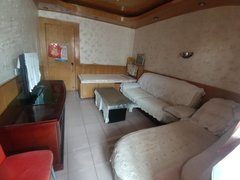 兰州西固福利路五一菜市场对面省建单位房两室一厅简单装修全套家具家电淋浴长租出租房源真实图片