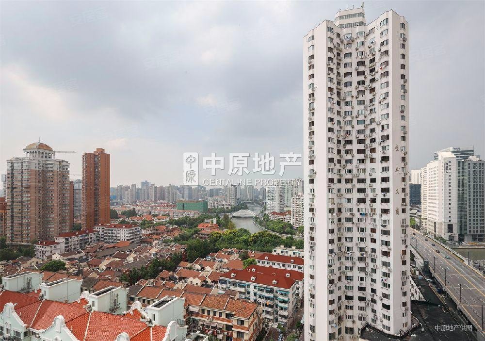 振安广场7室2厅2卫229.34㎡南北800万