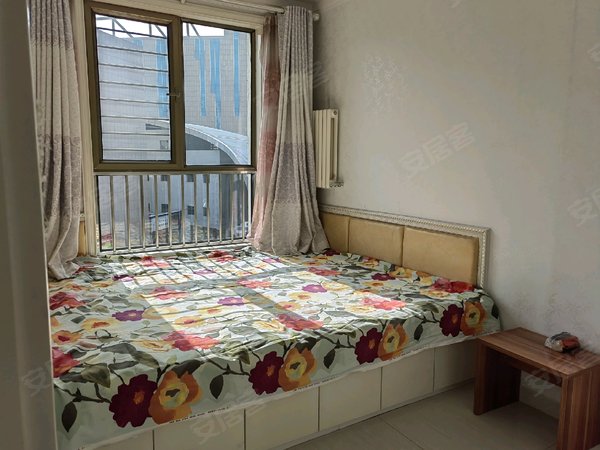 鄂尔多斯伊金霍洛旗郡王府广场丽景家园丽景家园 3室2厅1卫出租房源