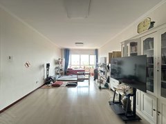北京昌平沙河昌平沙河保利罗兰香谷南北通透大三居室双卫双卧朝南出租房源真实图片