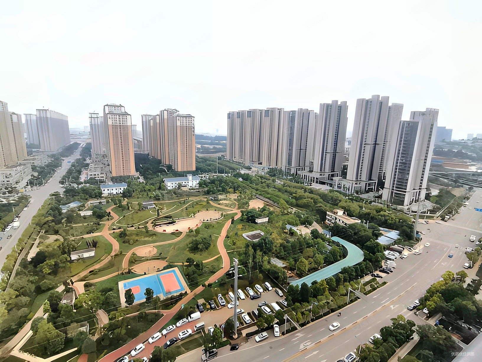 云大附中附小东三环保利城三房精装修现房可公积金贷款