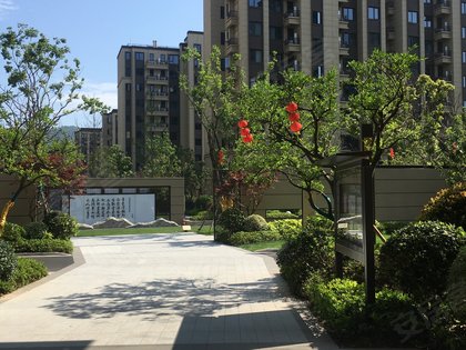 中梁文澜府优点,不足,中梁文澜府怎么样,中梁文澜府周边房产中介经纪