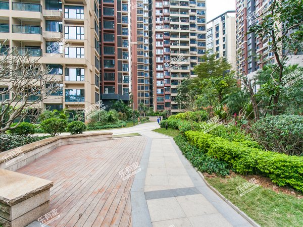 深圳布吉丹竹头合正丹郡合正丹郡 3室2厅2卫 精装修 配套齐全 南北