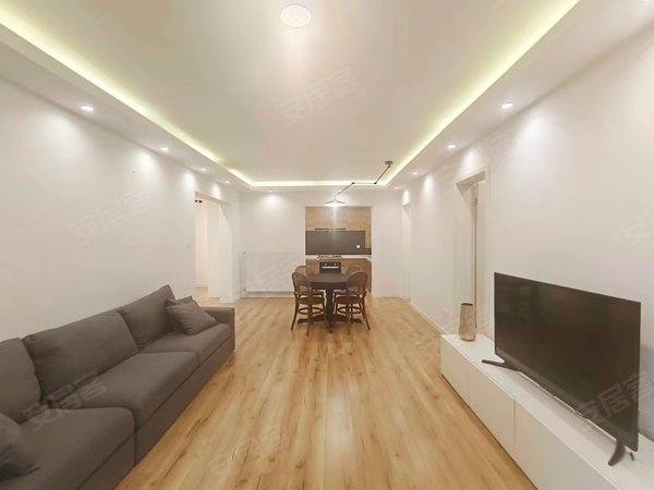 上海黄浦淮海中路经纬公寓新天地核心商业圈,一大会址地铁口,精装全配