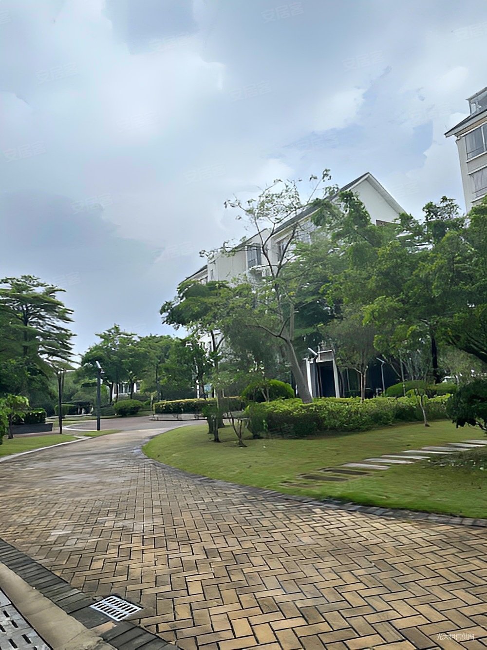 大刀砍价来直接出松湖烟雨景区松湖花园花园好