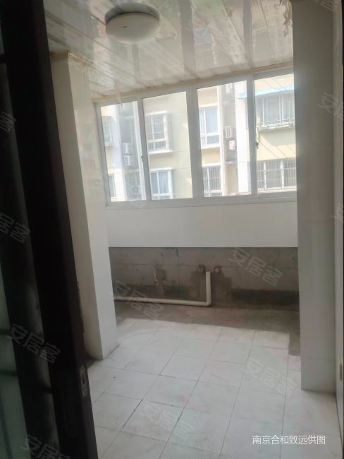 丽岛新城三楼诚售,看房有钥匙,价格可谈