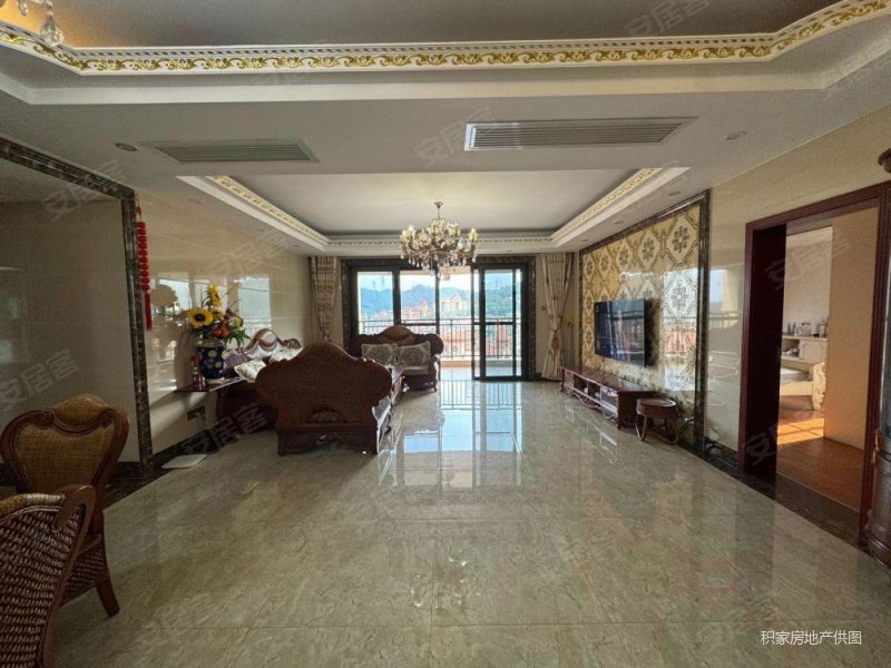 绿茵温莎堡二手房,360万,4室2厅,2卫,180.04平米-东莞安居客