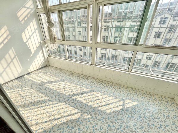 济南历城邢村立交桥潘庄新居融创经十路边 超大主卧独卫 实体墙采光好