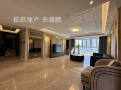 上海徐汇龙华百汇园二期 189平3房2.8万 有钥匙随时看房出租房源真实图片
