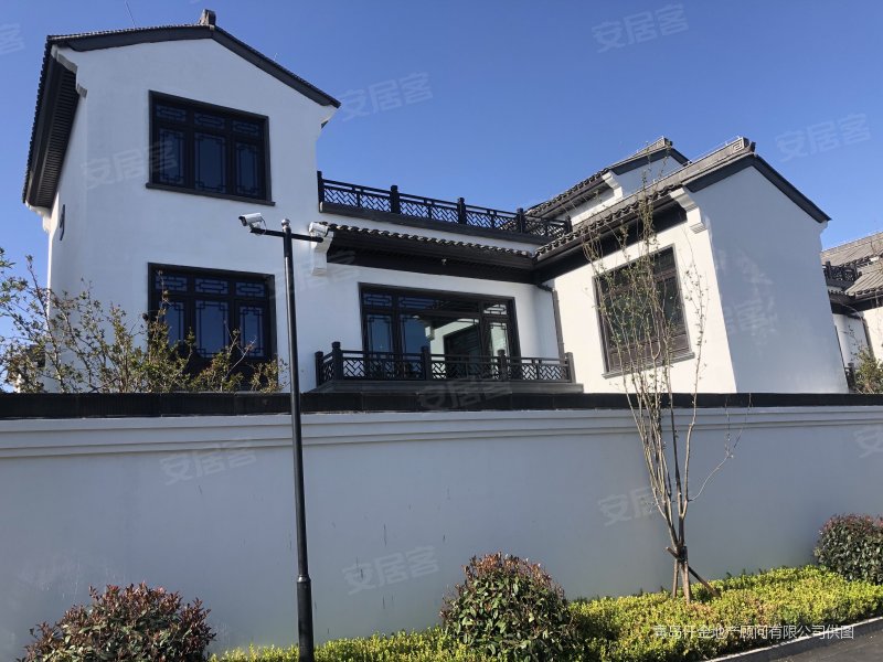 享团购优惠,天泰桃花源(别墅)二手房,416万,3室2厅,4卫,188平米-青岛