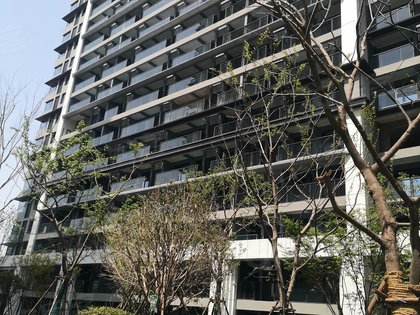 朗悦公园茂1号馆潮流茂