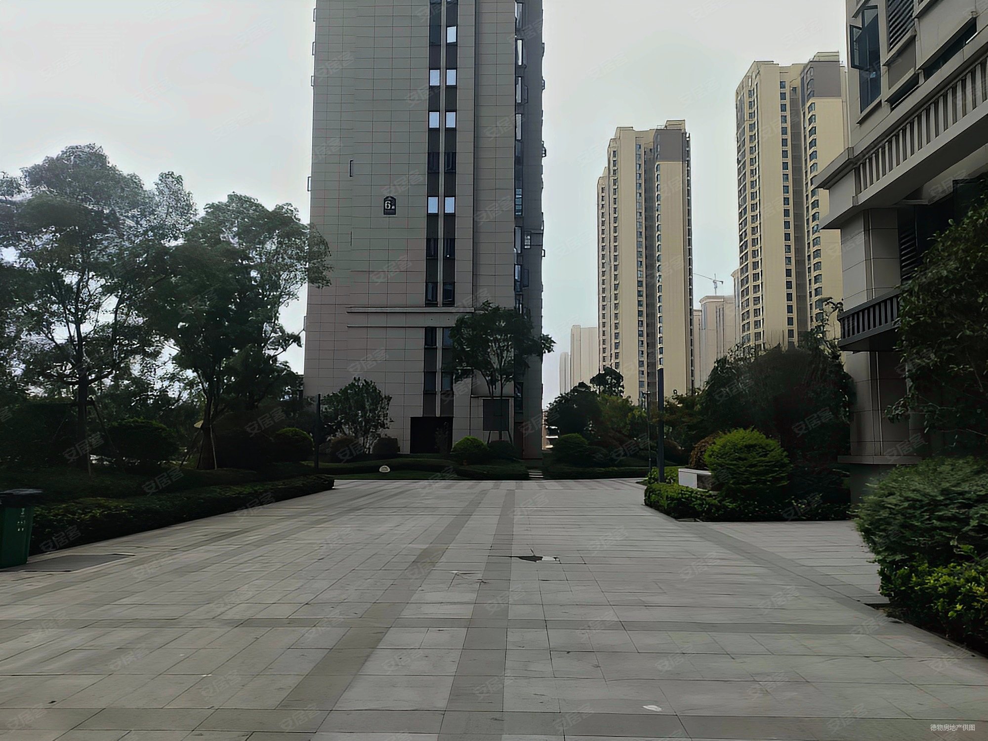 阳光城尚东湾3室2厅2卫120.58㎡南北132万