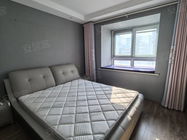 常州金坛新城吾悦广场新城东苑四区新出新城东苑婚房出租,家具家电齐全拎包入住出行方便民水民电出租房源真实图片